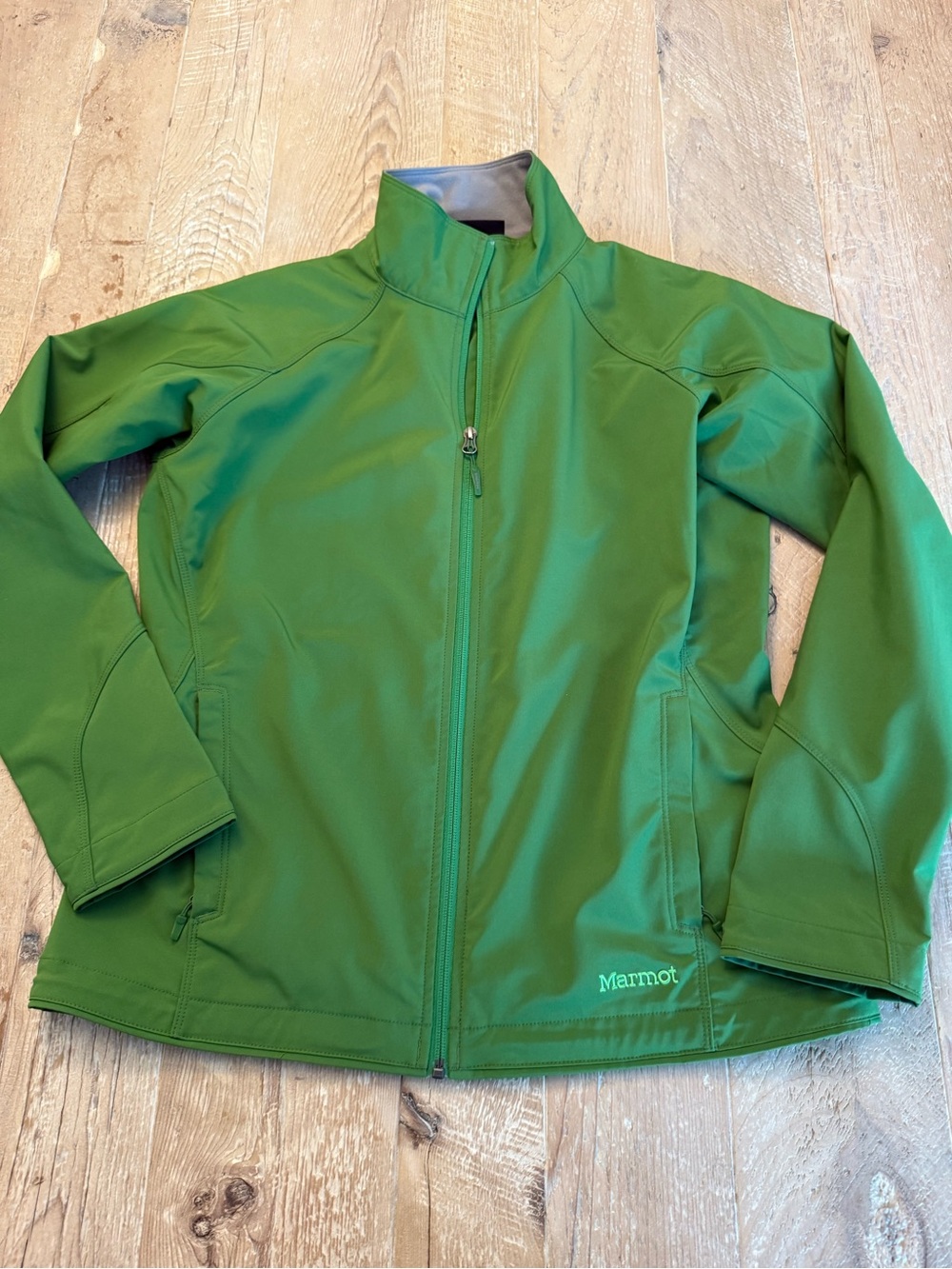 Marmot Women's Bright Green Utility Softshell Jacket L